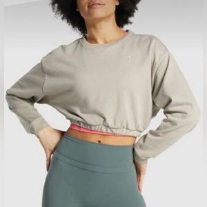(#43)GYMSHARK x WHITNEY SIMMONS V3 Cropped Pullover